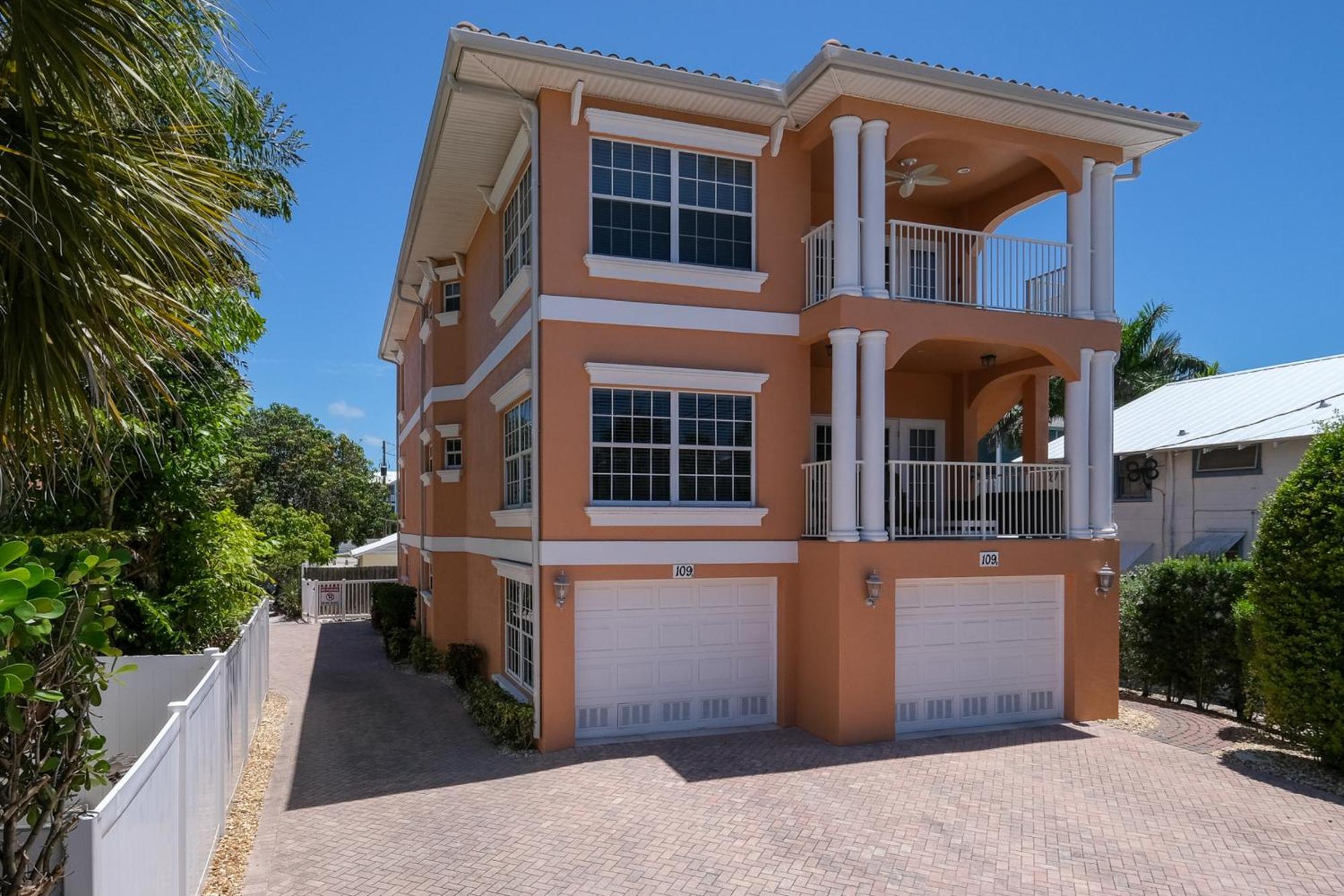 Hibiscus Hideaway Condo Walk To Historic Bridge St Bradenton Beach Dış mekan fotoğraf