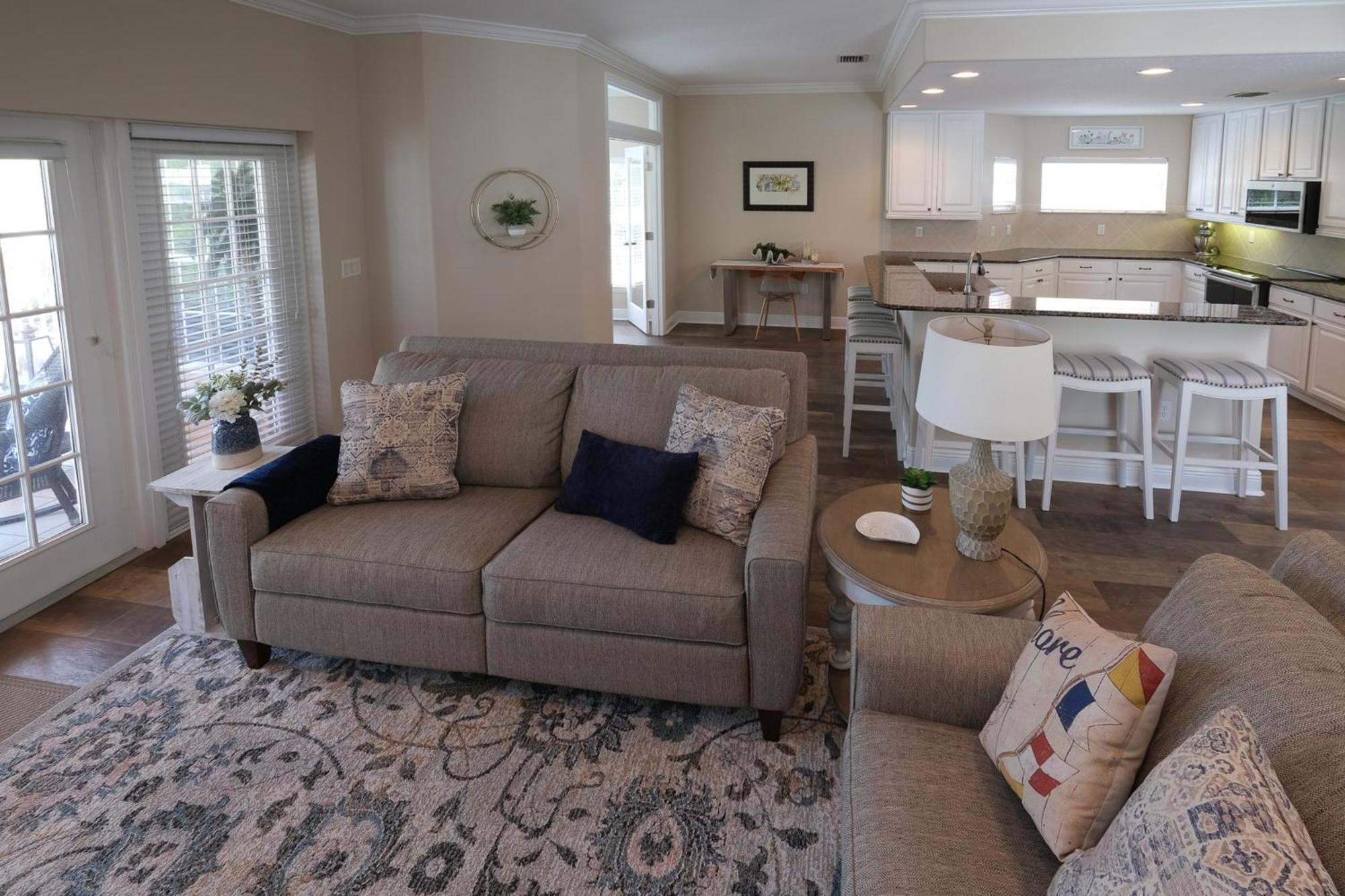 Hibiscus Hideaway Condo Walk To Historic Bridge St Bradenton Beach Dış mekan fotoğraf